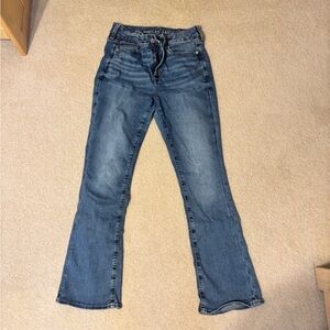 American Eagle - Size 10 - Skinny Kick Jeans - light wash